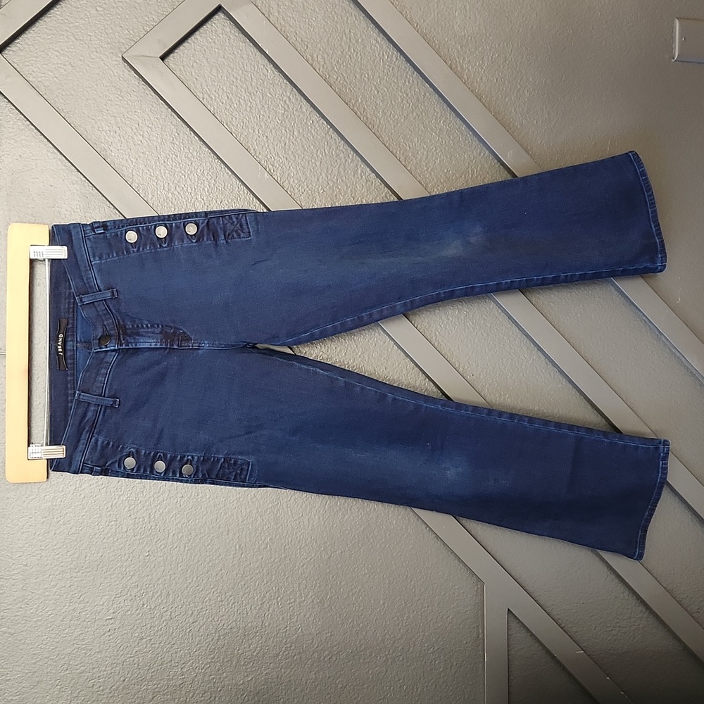 {J BRAND} Invoke Straight Leg Jeans Size 26